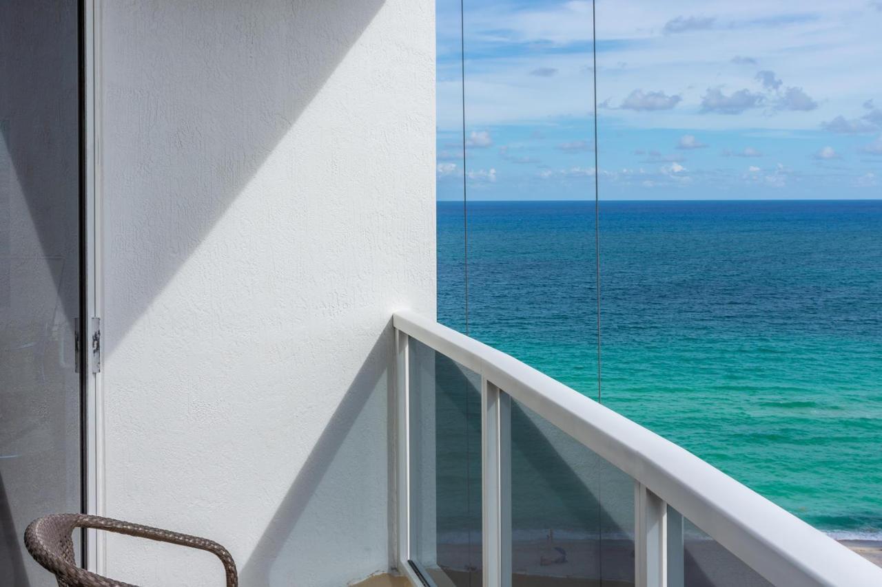 Hotel International Beach Tump Resort Ocean View 1100 Sf 1 Bed 1Bth Privately Owned Sunny Isles Miami Beach Buitenkant foto